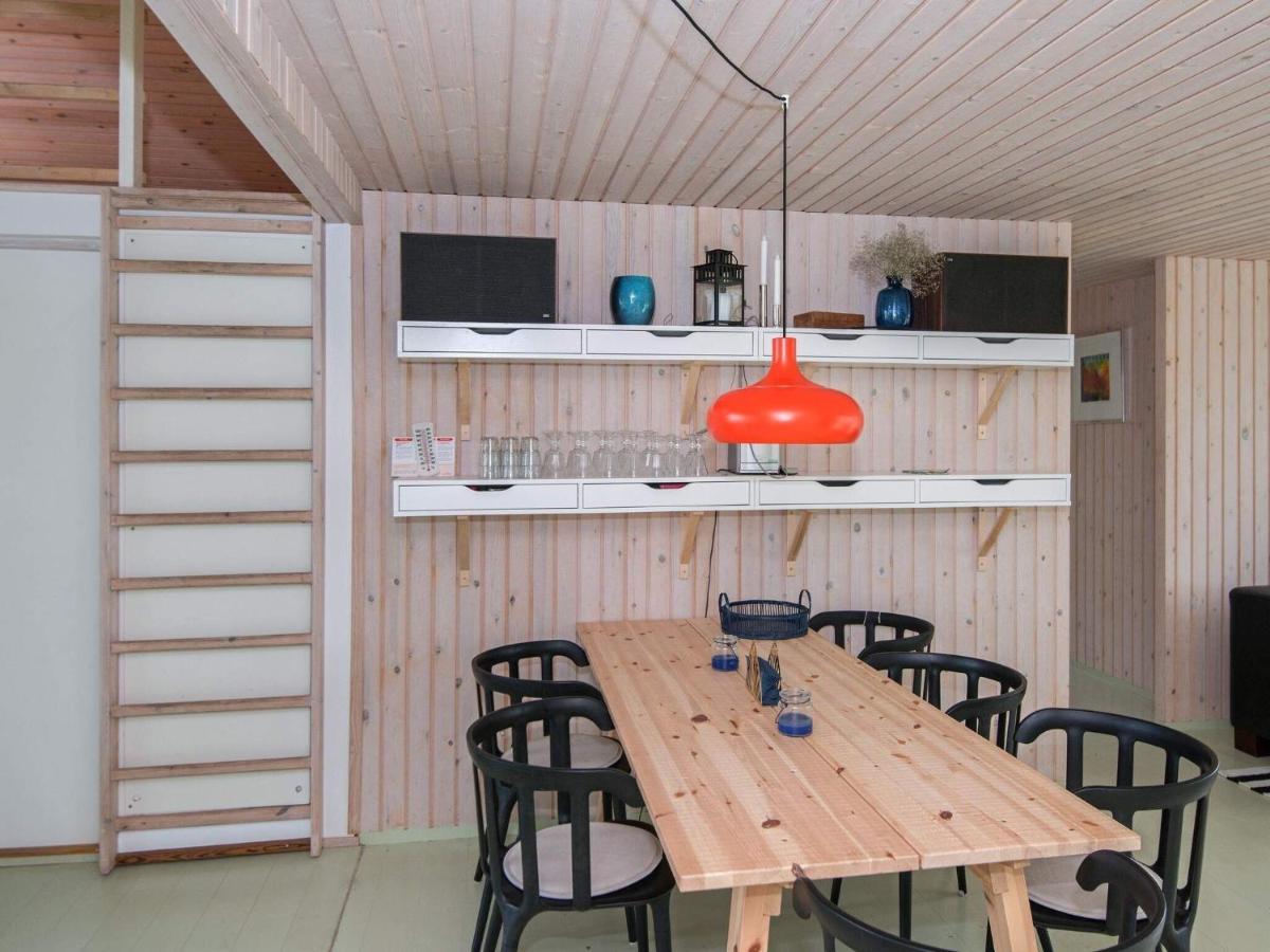 8 Person Holiday Home In เอเบลทอฟต์ ภายนอก รูปภาพ